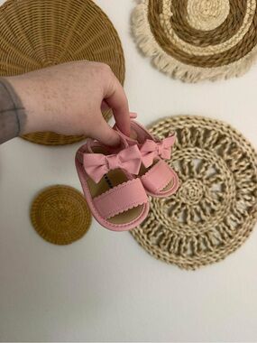 Lucky Brand Pink Bow Baby Sandals